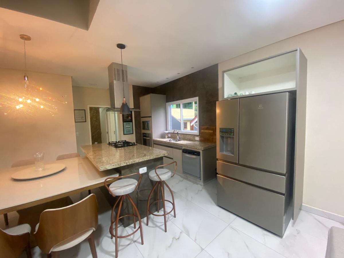 Hostyn Casa Manancial -4 Suites E Natureza Proxima Ao Capivari Campos do Jordão Екстериор снимка